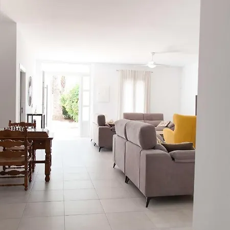 Villa Conchin Casa Junto A Parque Natural Alberic